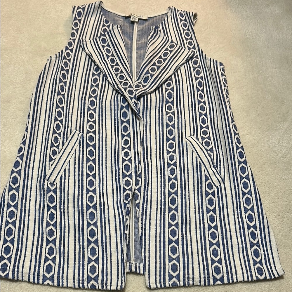 Amisu Blue and White Striped Boho Vest Open Front Textured size 38